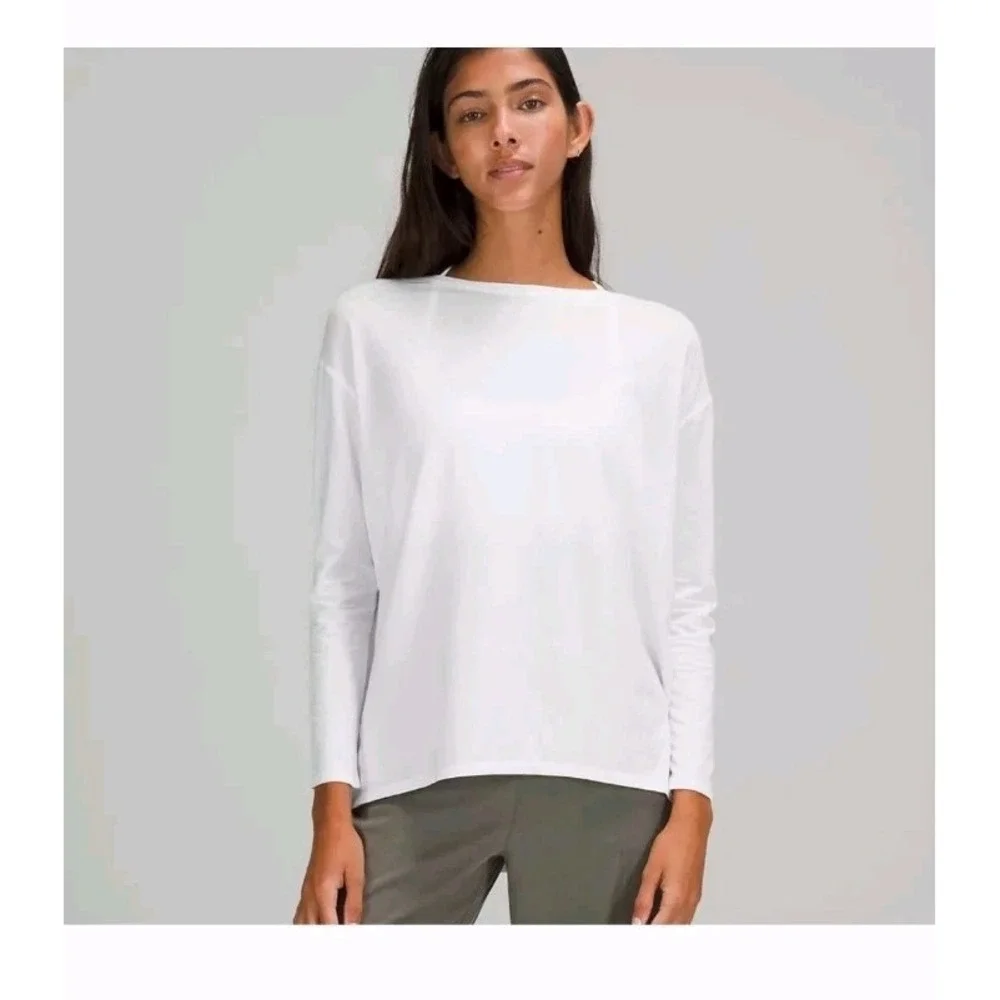 Lululemon Back In Action Long‎ Sleeve White Women's Athleisure Oversized